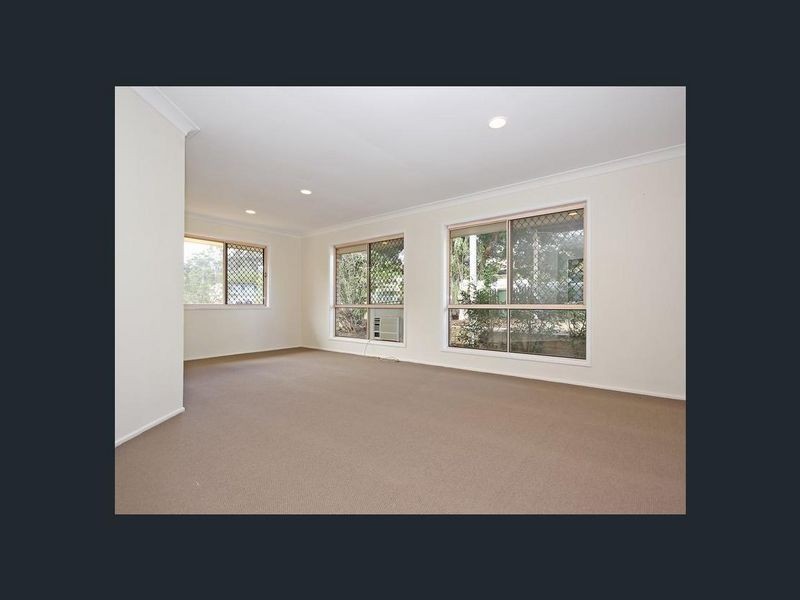 44 Alice Street, Blackstone QLD 4304