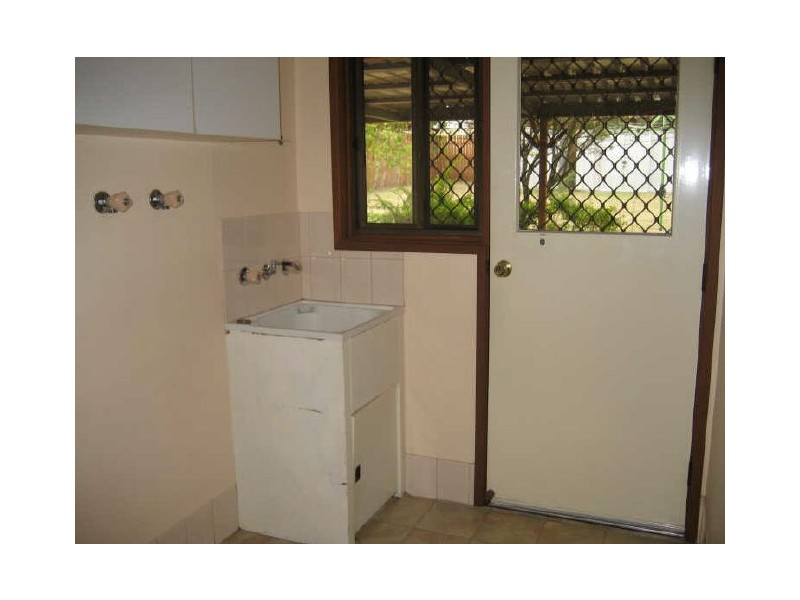 22a Reif Street, Flinders View QLD 4305