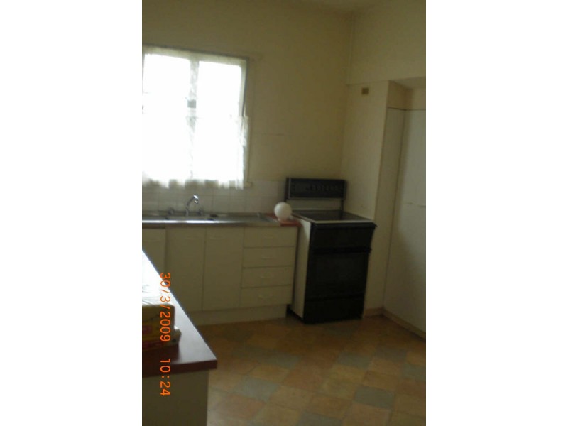 34 Hayes Street, Brassall QLD 4305