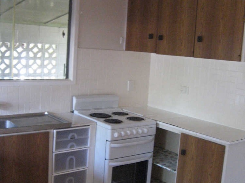 11 Thompson Street, Bundamba QLD 4304