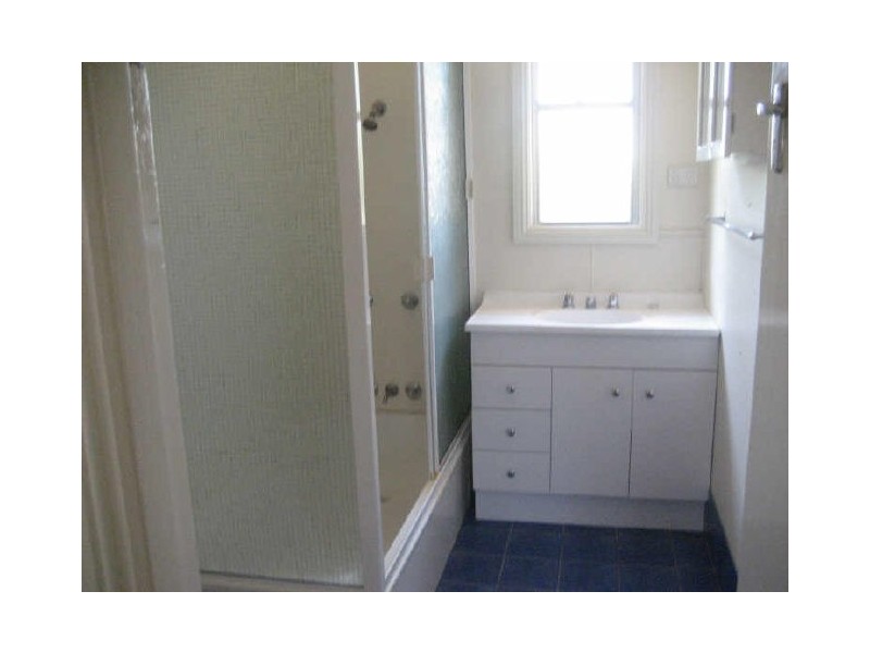 129 Blackall Street, Basin Pocket QLD 4305