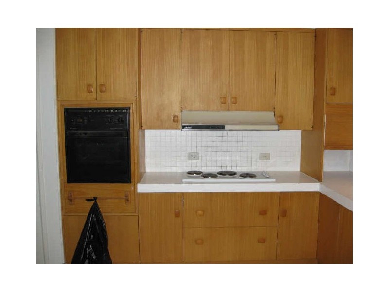 33 Thomas Street, Flinders View QLD 4305