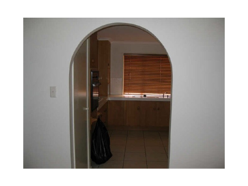 33 Thomas Street, Flinders View QLD 4305