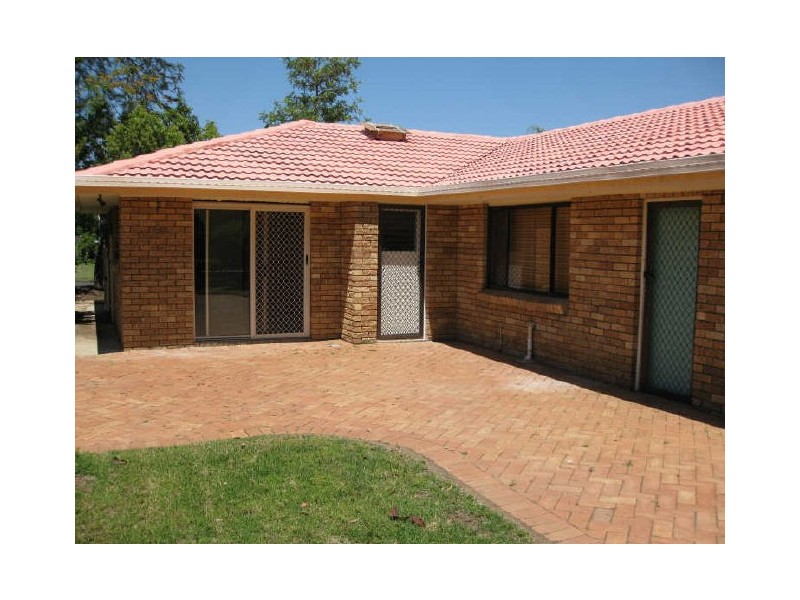 33 Thomas Street, Flinders View QLD 4305