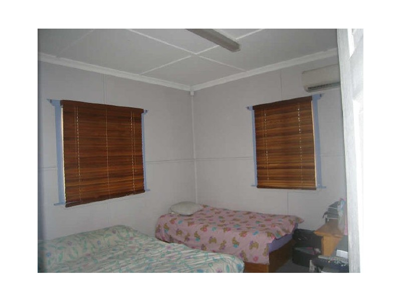 48 River Road, Dinmore QLD 4303
