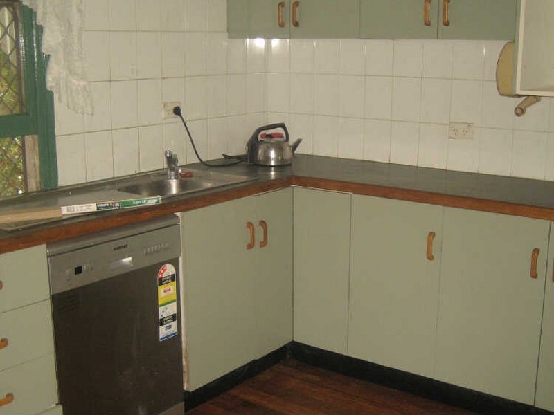 46 Warwick Rd, Ipswich QLD 4305