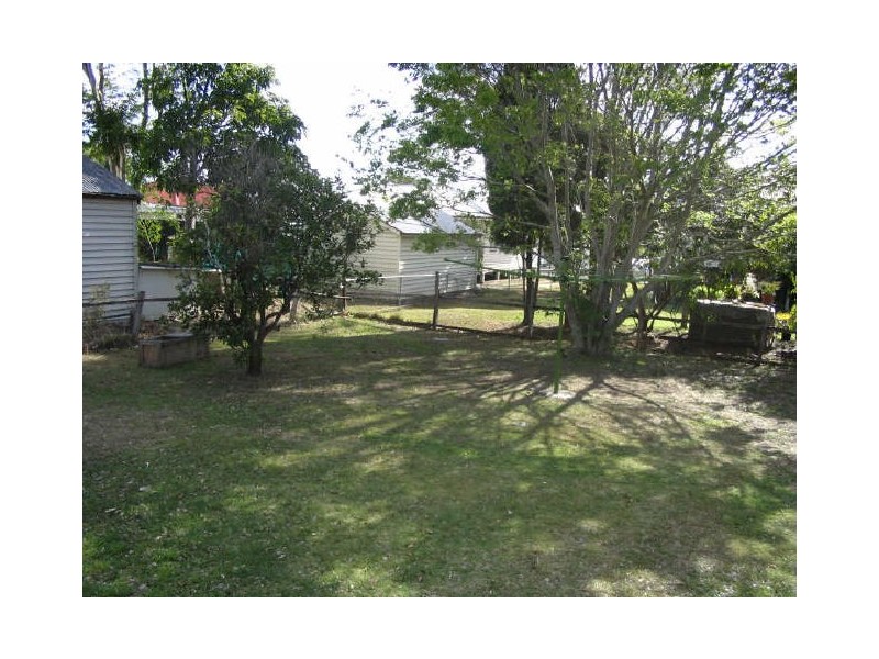 114 Chermside Road, East Ipswich QLD 4305