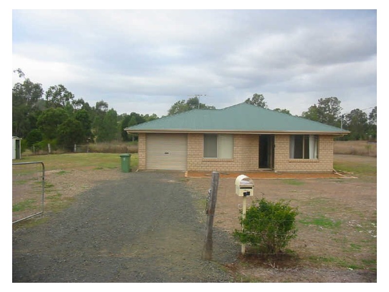 62 Poole Street, Fernvale QLD 4306