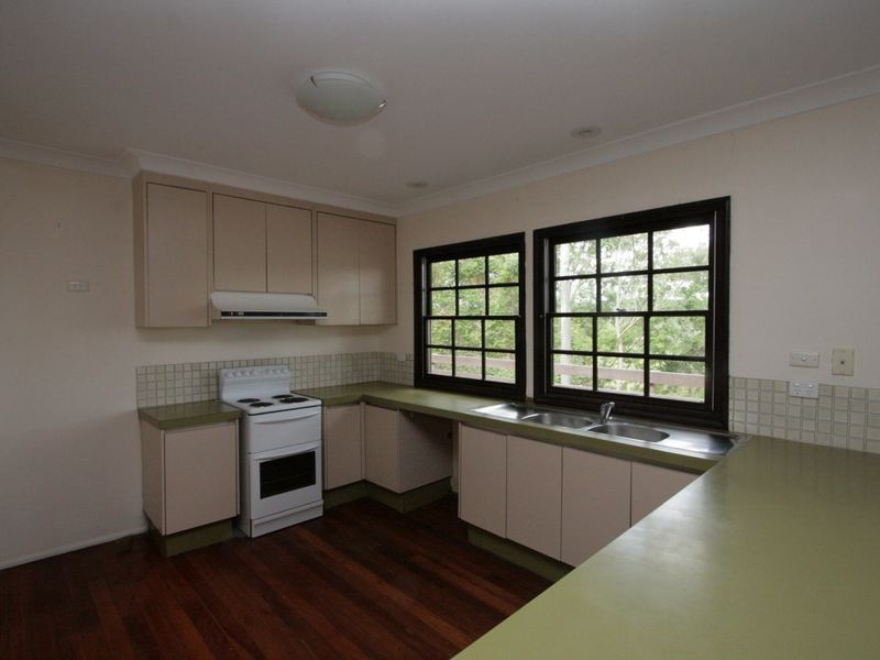 12 Wittonga Court, Karana Downs QLD 4306