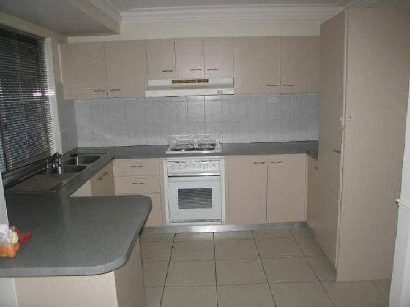 Flinders View QLD 4305