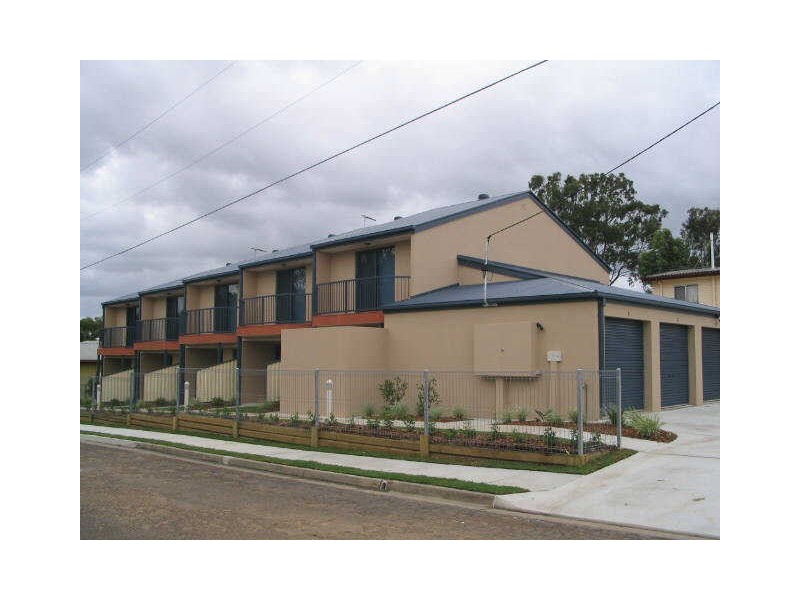 4/22 Brisbane Road, Dinmore QLD 4303