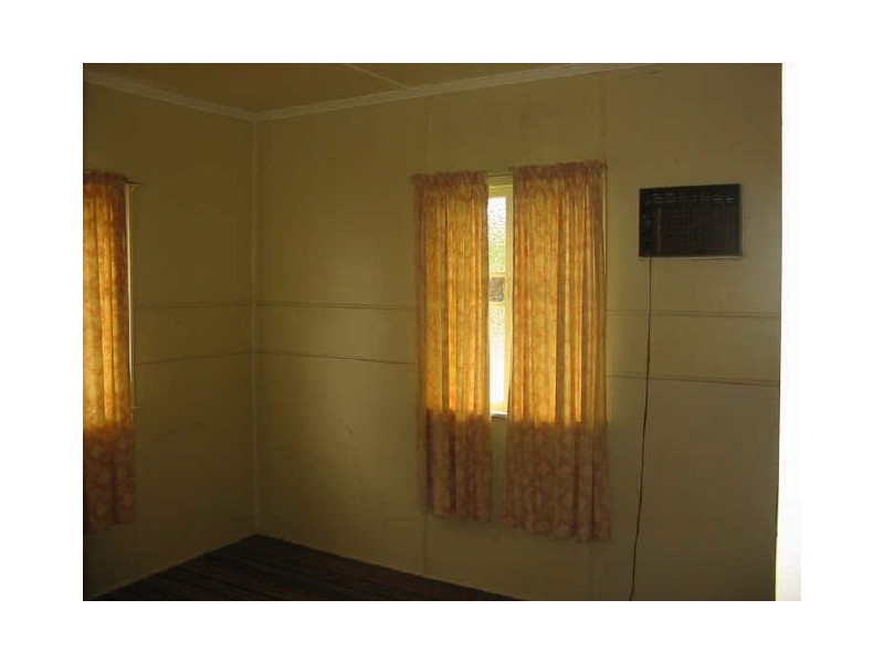 1 Wilson Lane, Ipswich QLD 4305