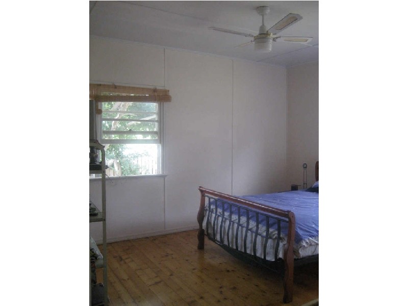 5 Coleman Street, Leichhardt QLD 4305