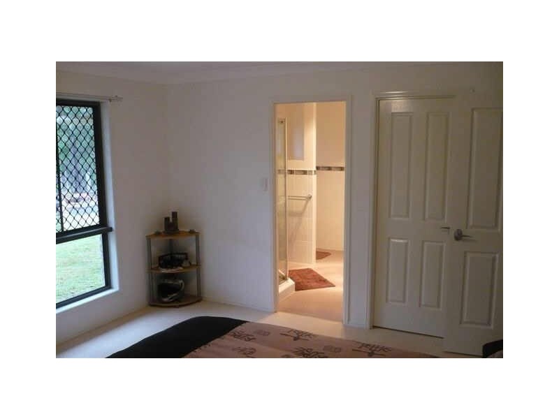 50 Newsky Court, Deebing Heights QLD 4306