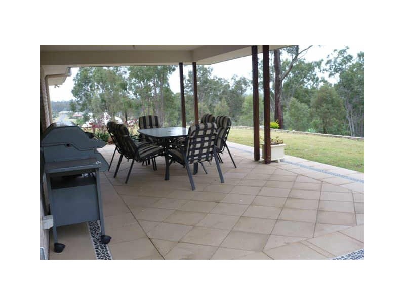 50 Newsky Court, Deebing Heights QLD 4306