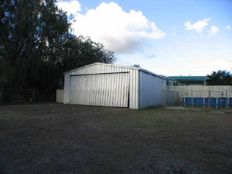 1 Orchard Street, Eastern Heights QLD 4305