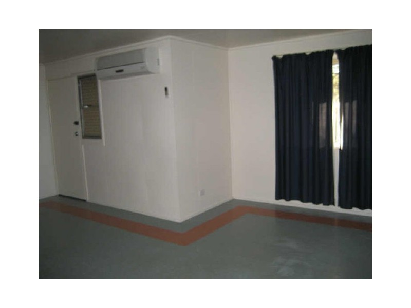 12 Kevin Street, Riverview QLD 4303