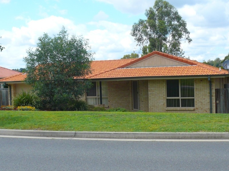 12 Pearse Drive, Brassall QLD 4305