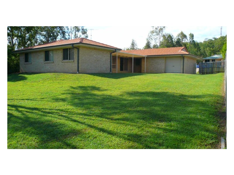 12 Pearse Drive, Brassall QLD 4305