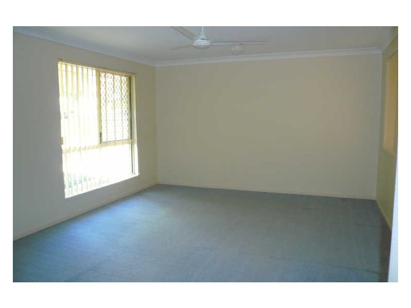 12 Pearse Drive, Brassall QLD 4305