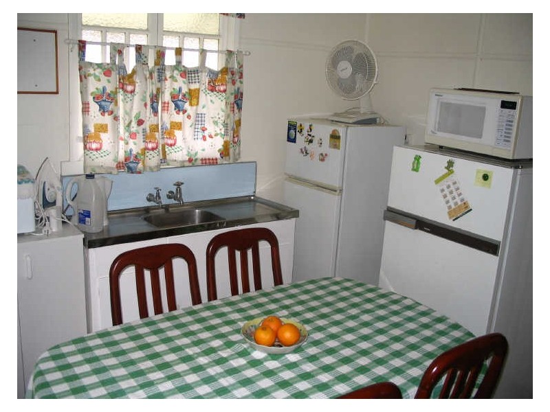 52 Raceview Street, Raceview QLD 4305
