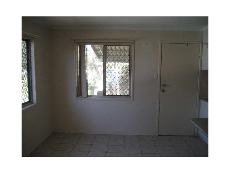 5 Saunders Street, Flinders View QLD 4305