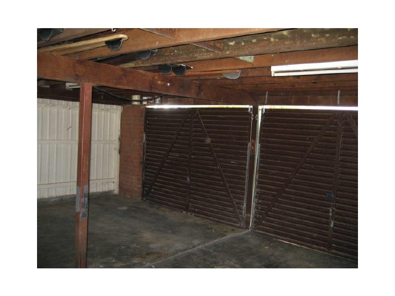 5 Saunders Street, Flinders View QLD 4305