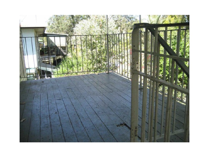 5 Saunders Street, Flinders View QLD 4305