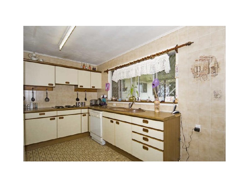 114 Cascade Street, Raceview QLD 4305
