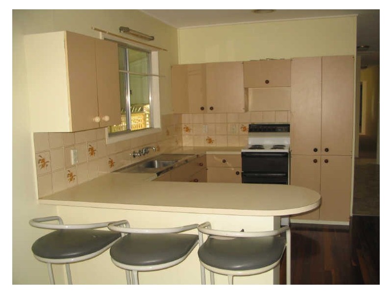 166 Cascade Street, Raceview QLD 4305
