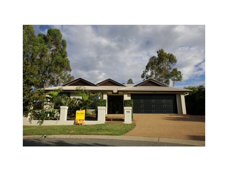 14 Chestnut Place, Forest Lake QLD 4078
