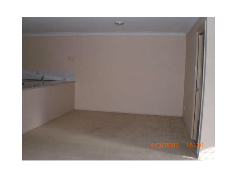 1/40 Cambridge Street, Silkstone QLD 4304