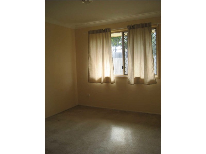 1/40 Cambridge Street, Silkstone QLD 4304