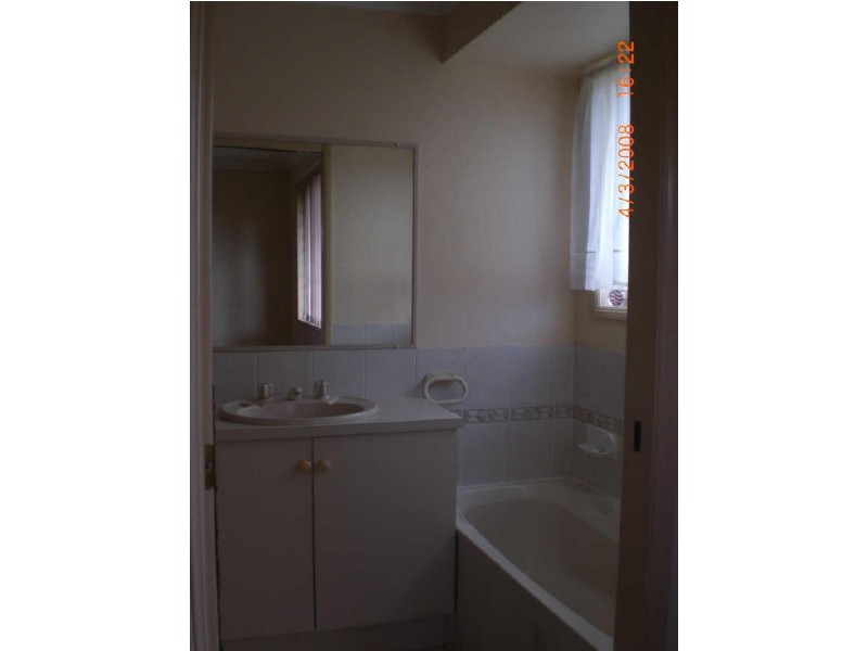 1/40 Cambridge Street, Silkstone QLD 4304