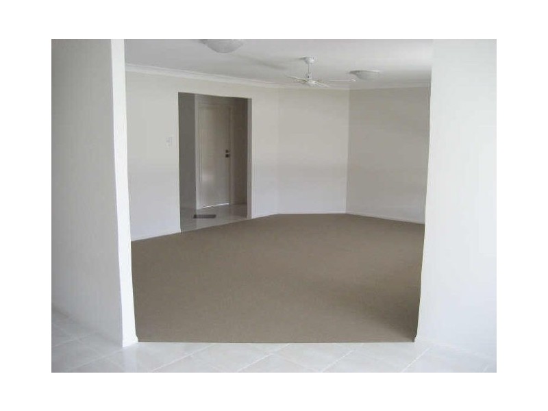 3 Ormiston Court, Brassall QLD 4305