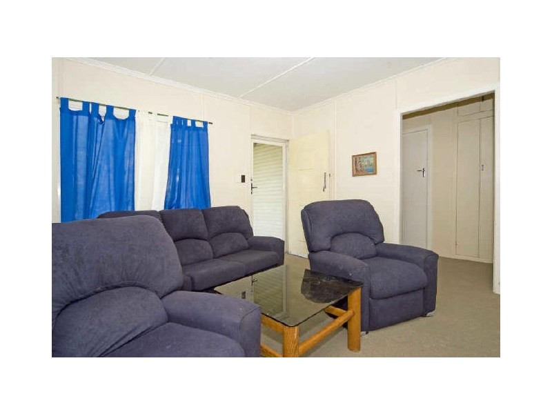 26 Lindsay Street, Bundamba QLD 4304