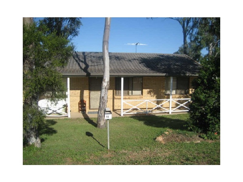 18 Fraser Street, Leichhardt QLD 4305