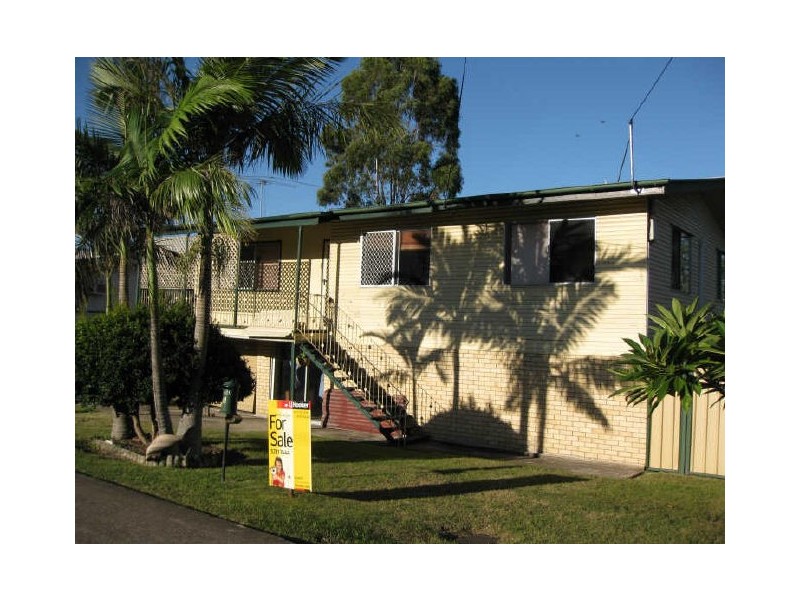 16 Raceview Street, Raceview QLD 4305