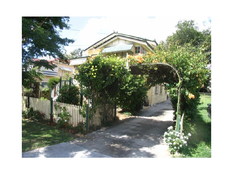 11a Tongue Street, East Ipswich QLD 4305