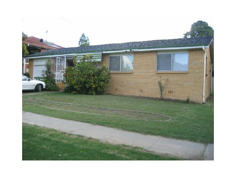 39 Cole Street, Silkstone QLD 4304