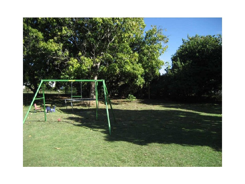 39 Cole Street, Silkstone QLD 4304