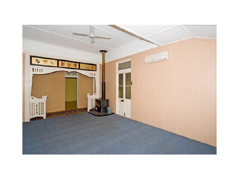 1 Blackall Street, East Ipswich QLD 4305