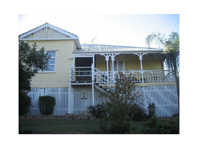 1 Blackall Street, East Ipswich QLD 4305