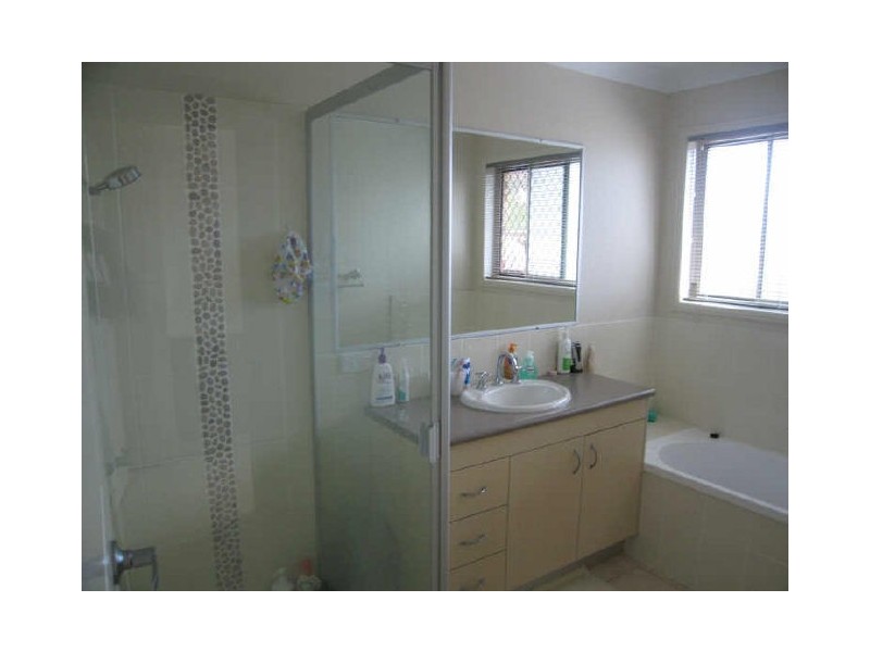 13 Cottonwood Court, Brassall QLD 4305