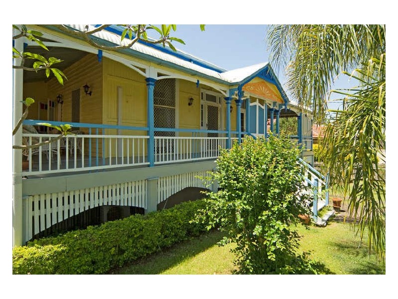 80 Glebe Road, Newtown QLD 4305