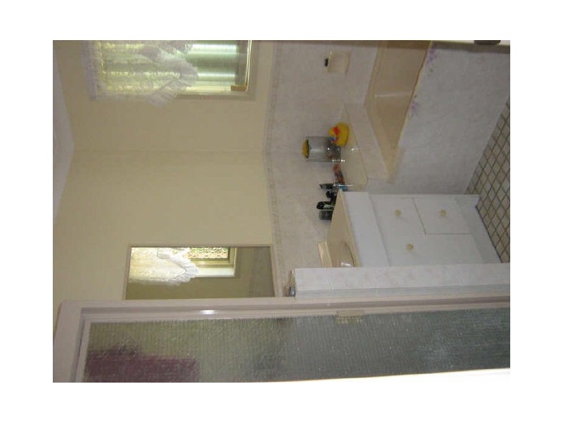 30 Butler Street, Raceview QLD 4305