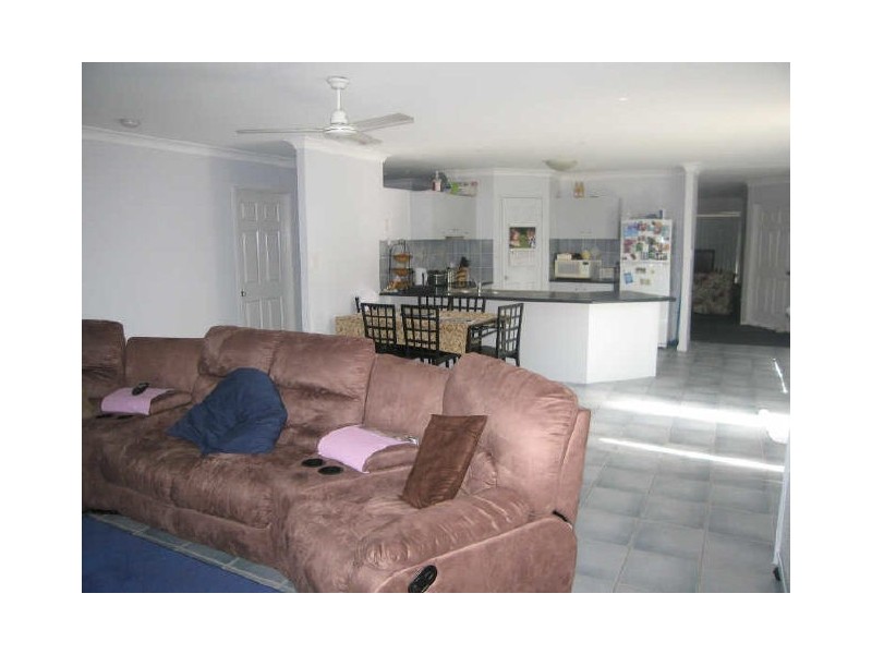 43 Palma Rosa Drive, Wulkuraka QLD 4305