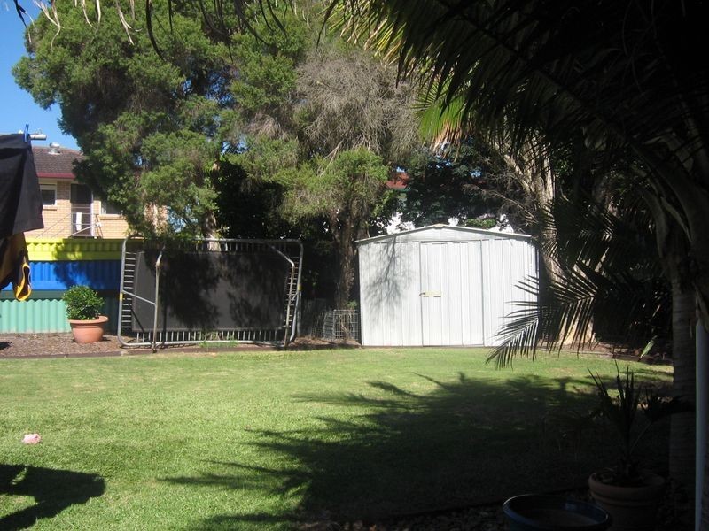 30 Craies Street, Bundamba QLD 4304