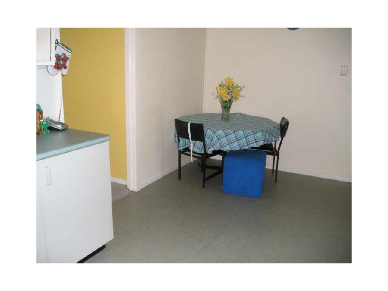 66 Samford Road, Leichhardt QLD 4305