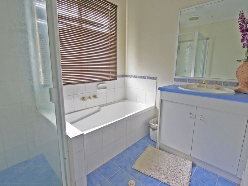 12 Jimbour Court, Brassall QLD 4305